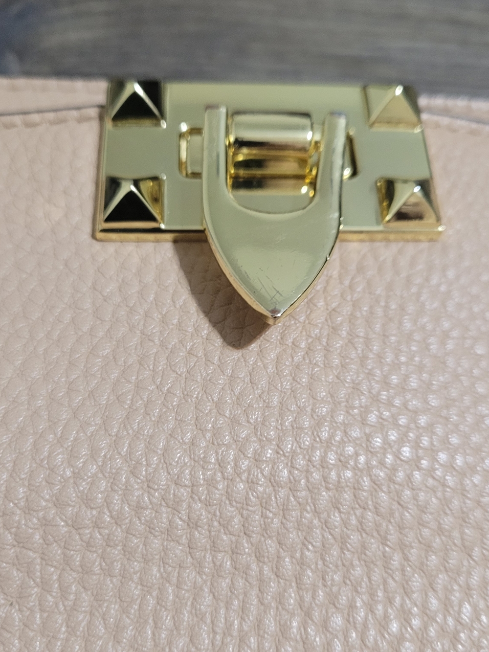 Inzi Stud-Trim Pebbled Leather Crossbody Bag in Blush - Picture 5 of 5